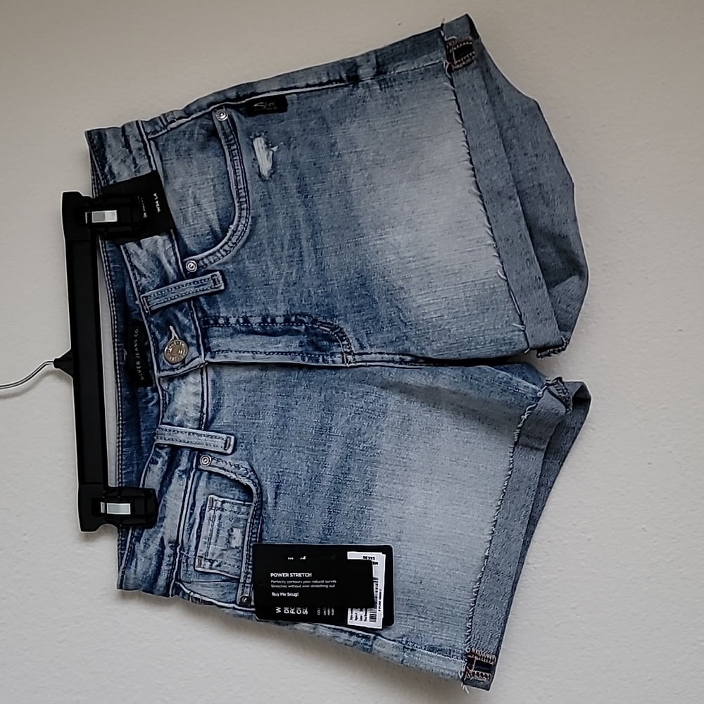 New Women's Silver Jeans Suki Shorts Size 24